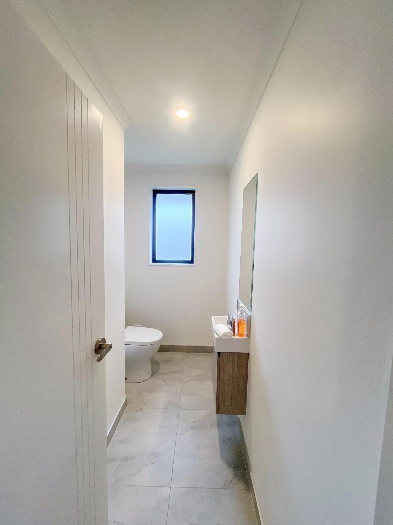 Rotorua Sunshine Brand New 4 Bedroom House Extérieur photo
