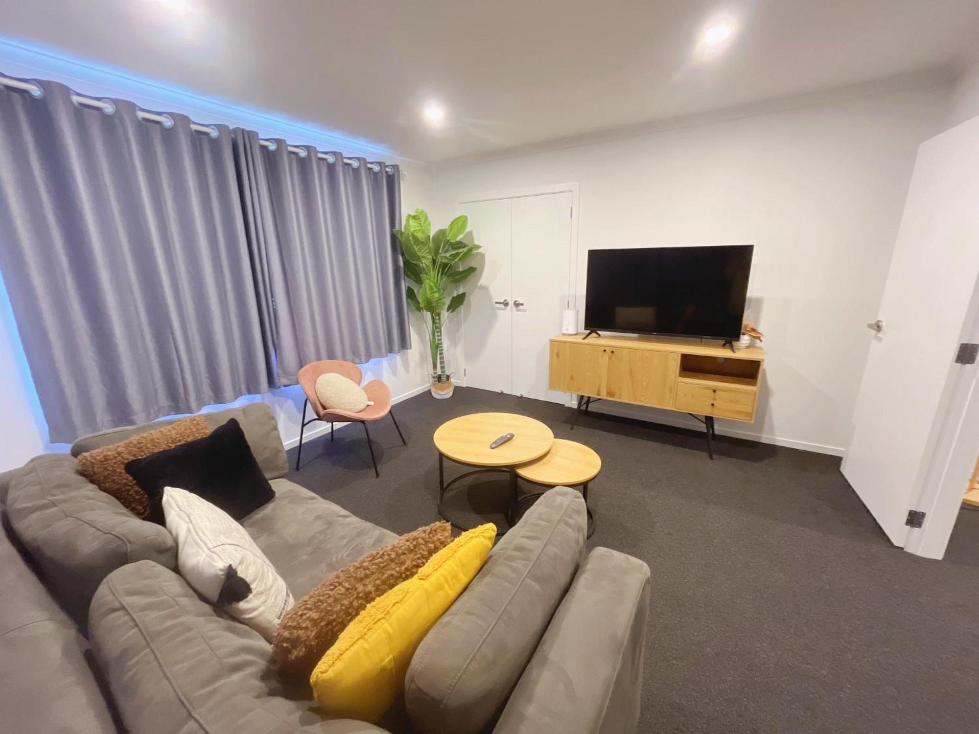 Rotorua Sunshine Brand New 4 Bedroom House Extérieur photo