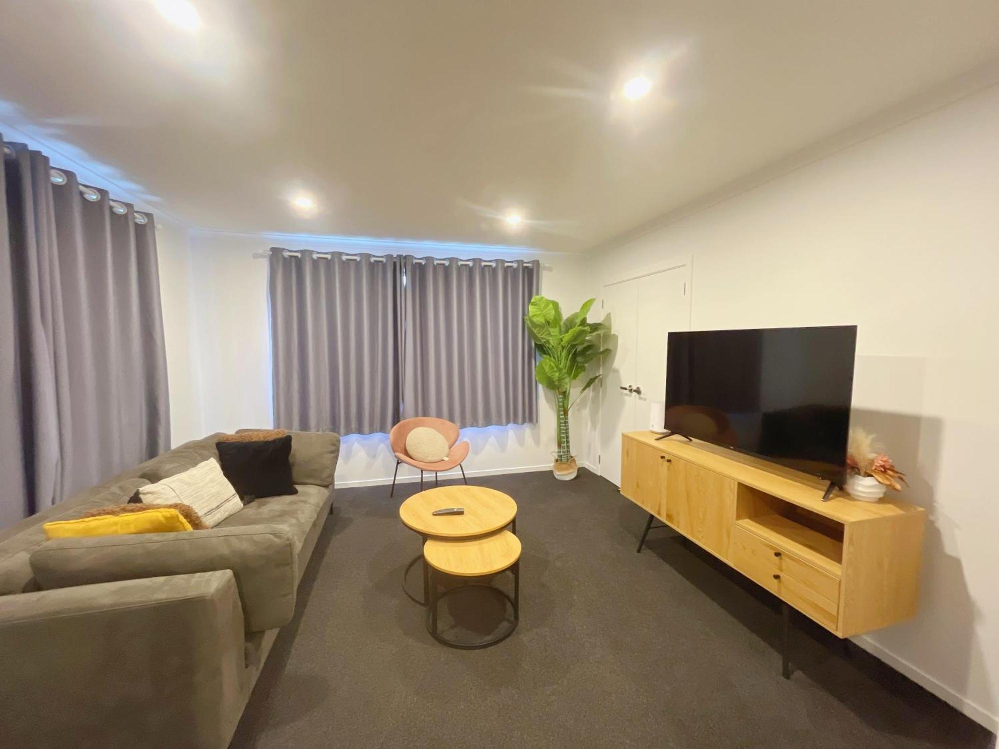 Rotorua Sunshine Brand New 4 Bedroom House Extérieur photo